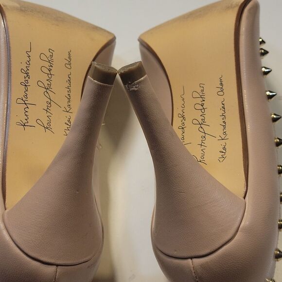 KARDASHIAN KOLLECTION ROCKTUD POINTED TOE HIGH HEEL STILETTOS PUMP SHOES - Picture 15 of 15